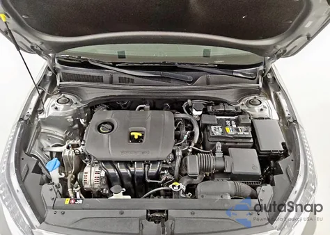 2022 Kia Forte Gt Line z USA, uszkodzony, nr VIN 3KPF54AD5NE492043